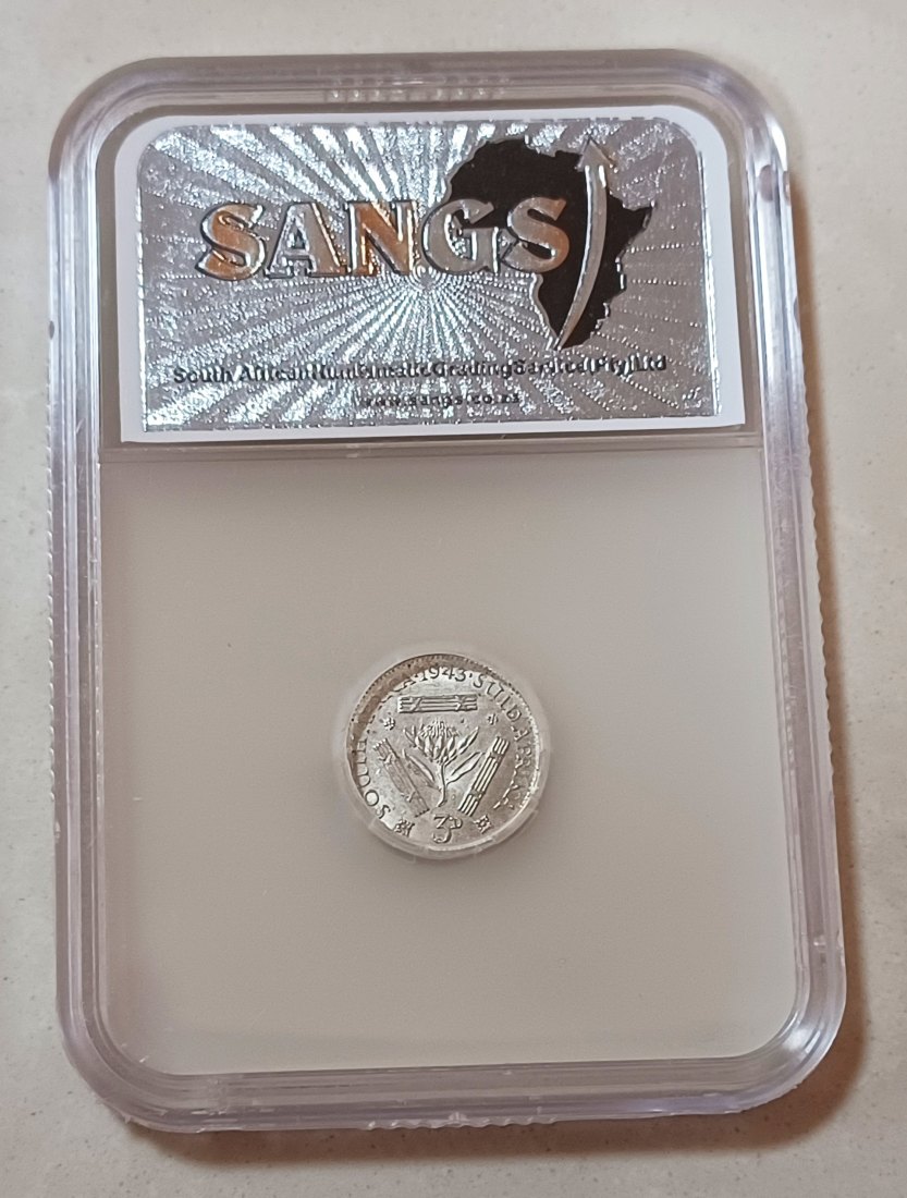  1943 South Africa 80% Silver George VI Three Pence 3P SANGS AU55   