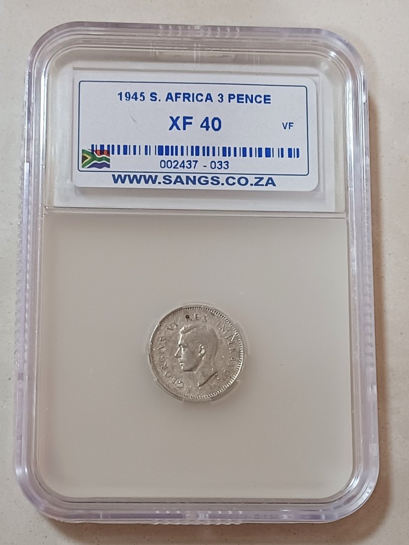  1945 South Africa 80% Silver George VI Three Pence 3P SANGS XF40   