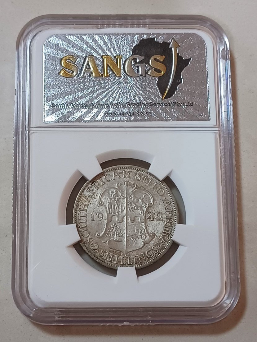  1942 South Africa 80% Silver George VI Two Shilling 2S SANGS XF40   