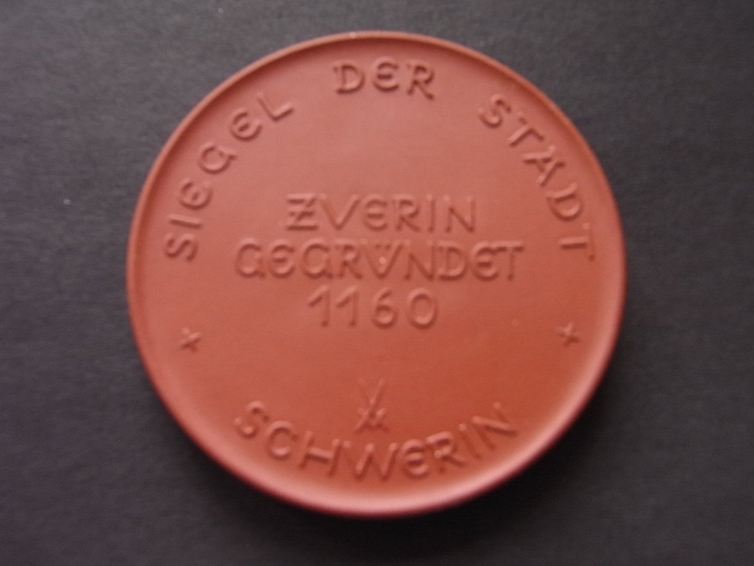  Meissen Porzellanmedaille Schwerin Siegel 63mm   