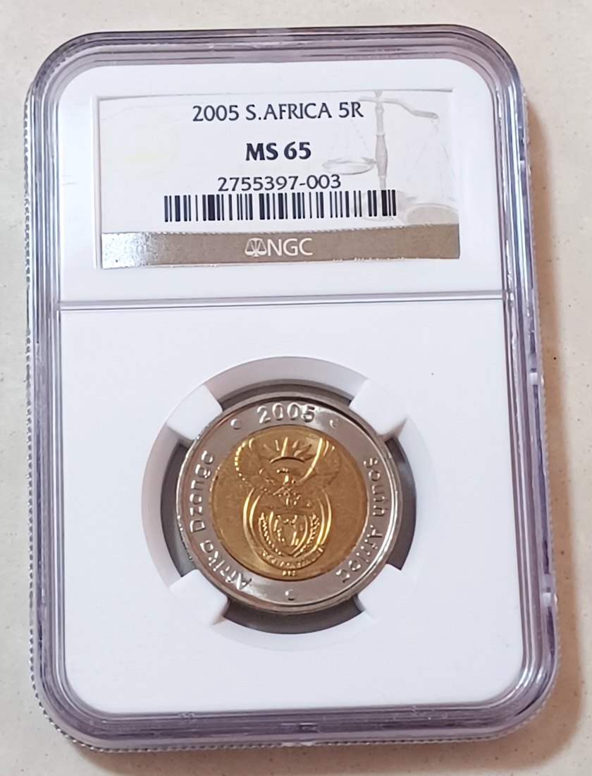 2005 South Africa BU UNC Bimetallic Wildebeest Five Rand R5 NGC MS65