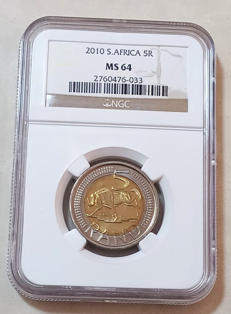 2010 South Africa BU UNC Bimetallic Wildebeest Five Rand R5 NGC MS64