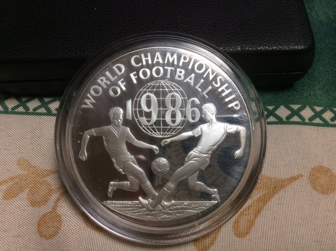  Jamaika 100 Dollars 1986 Fußball WM Mexiko 136g 925er Silber in PP   