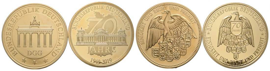  2 Medaillen; Brandenburger Tor/ DGG; 70 Jahre Bundesrepublik Deutschland 2019; vergoldet   