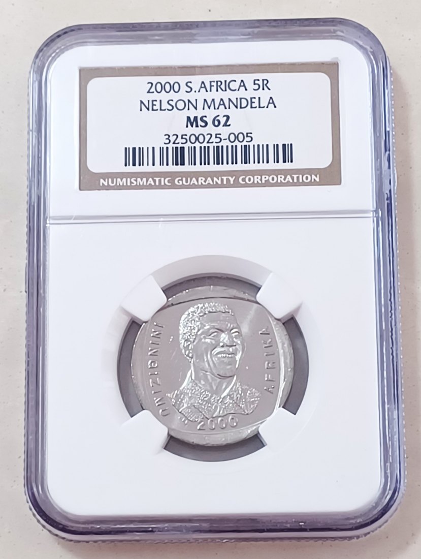 2000 South Africa UNC BU Nelson Mandela ~Smiley~ Five Rand R5 NGC MS62