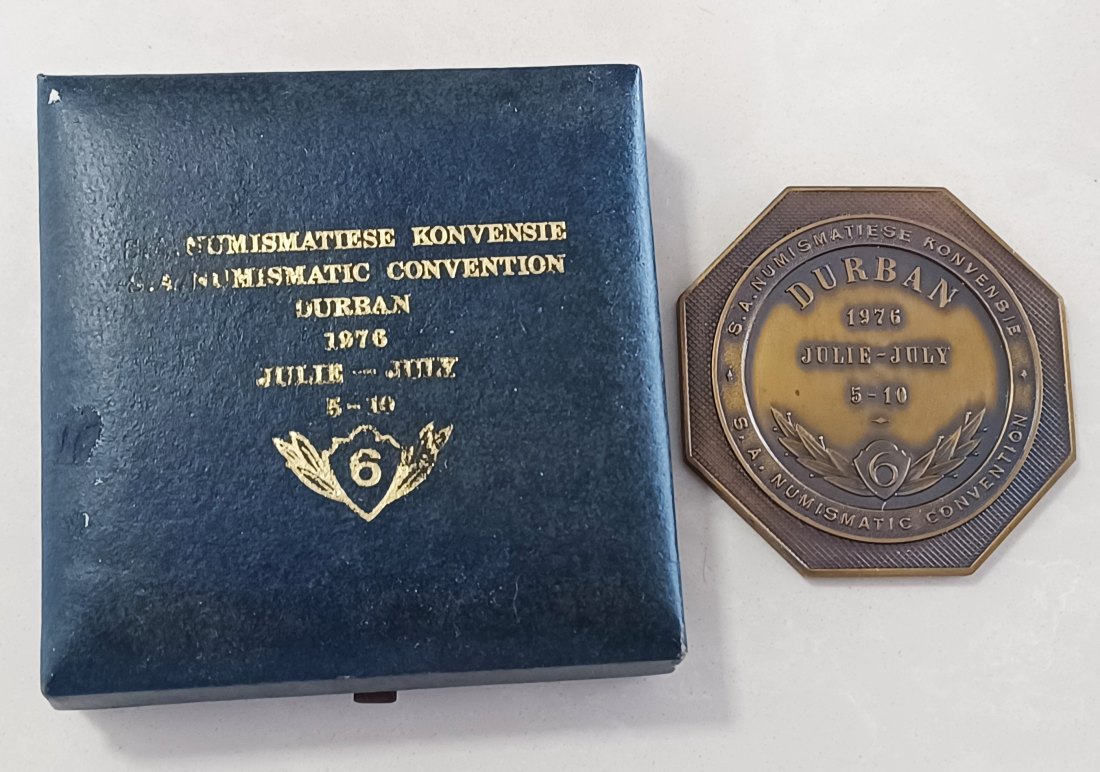  South Africa. 1976 60mm Durban Numismatic Convention 65g Bronze Heptagon Medal in Box   