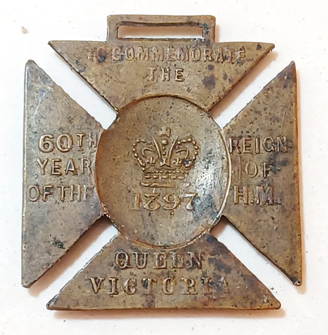  1897 Queen Victoria Diamond Jubilee Bronze Maltese Cross Medal 60 Years Reign of Her Majesty   