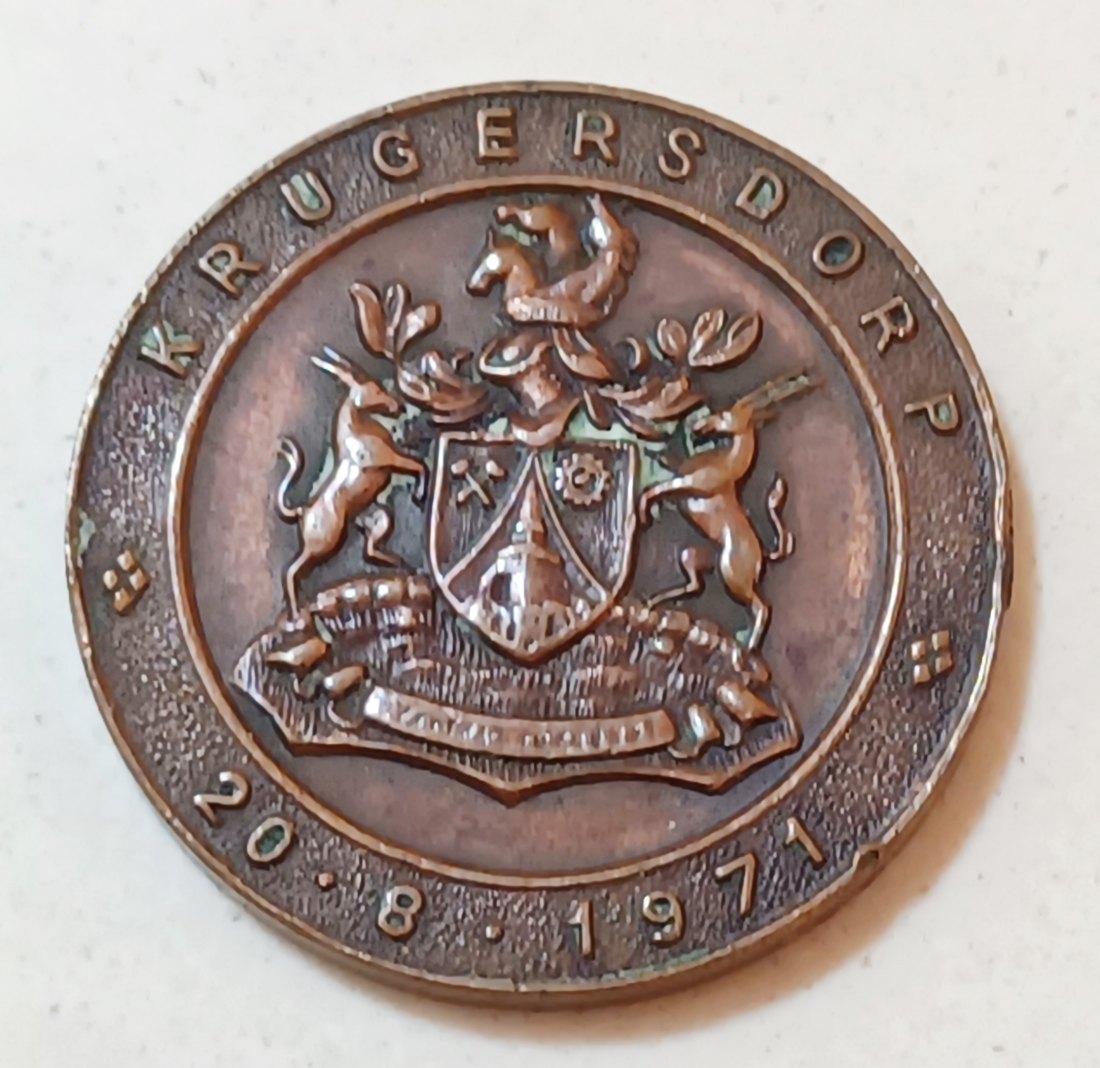 1971 South Africa Freedom of Krugersdorp to President Fouché Bronze Medal 25.7mm 8.3g