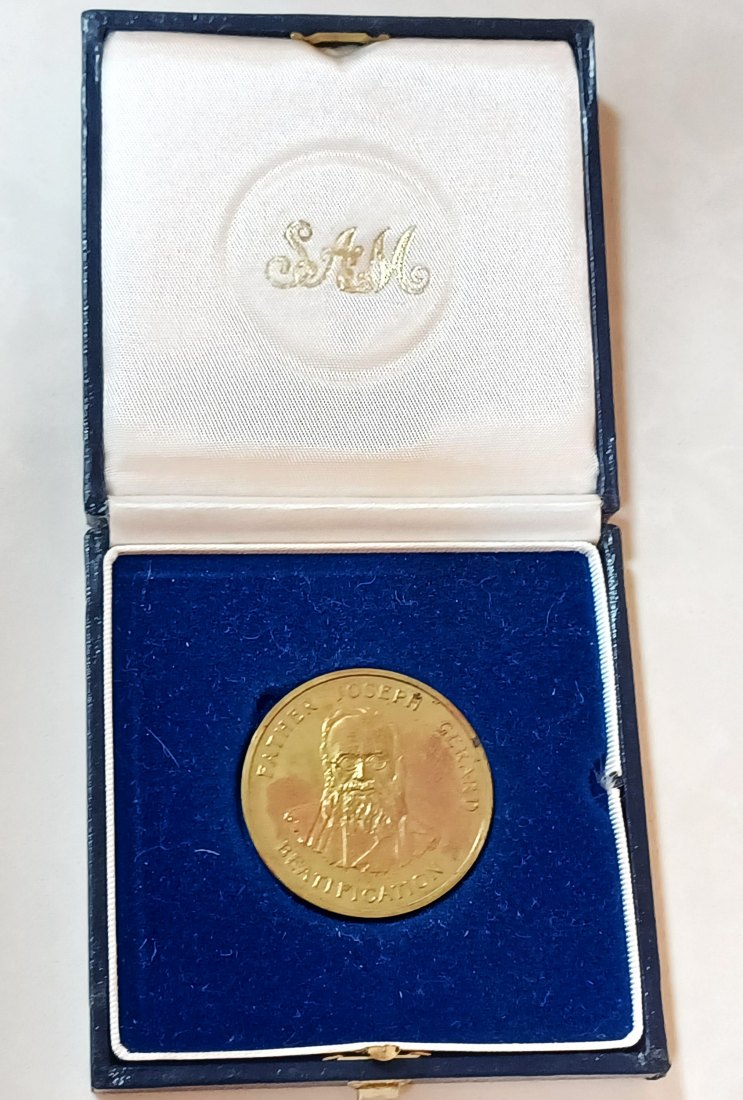 1988 South Africa Pope Joh Paul II Visit to Lesotho Papal Visit Medal 33mm 26g