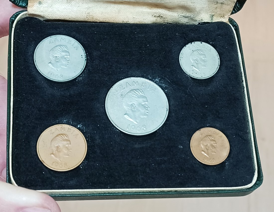  1968 Zambia PROOF 5 Coin Set in Box 1,2,5,10,20 Ngwee RARE MINTAGE 4,000   