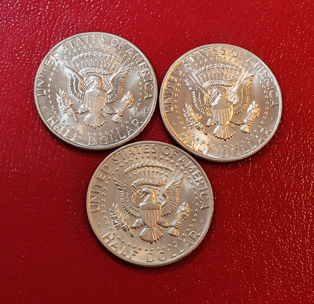 LOT OF 3 1974 United States Kennedy Half Dollar 2xP & 1xD
