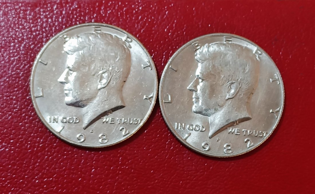  LOT OF 2 1982 United States Kennedy Half Dollar P & D   