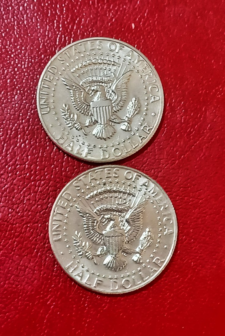 LOT OF 2 1985 United States Kennedy Half Dollar P & D