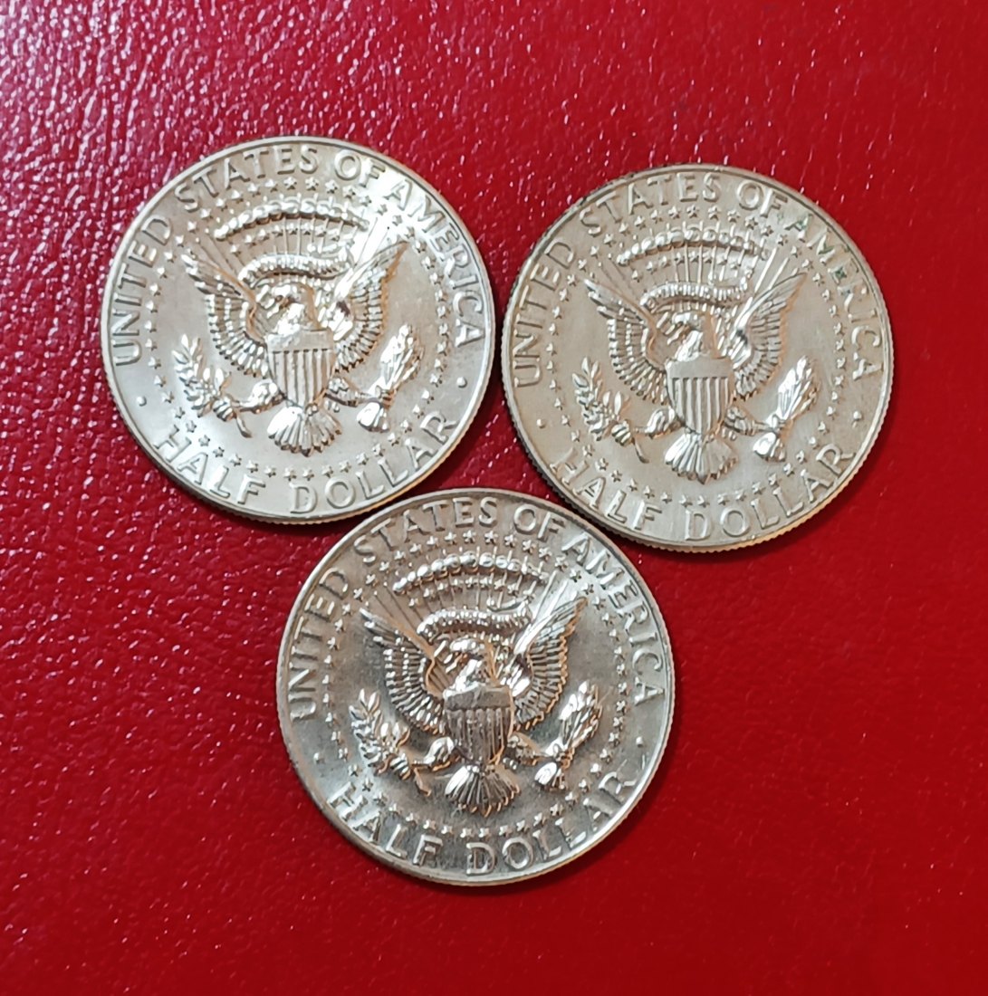 LOT OF 3 1987 United States Kennedy Half Dollar 2xP & 1xD