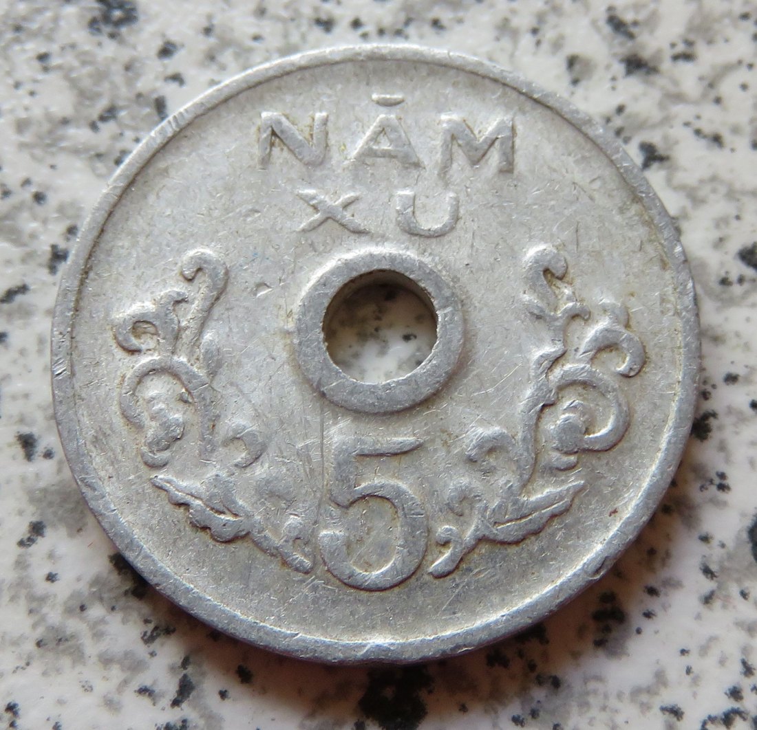  Vietnam 5 Xu 1975   