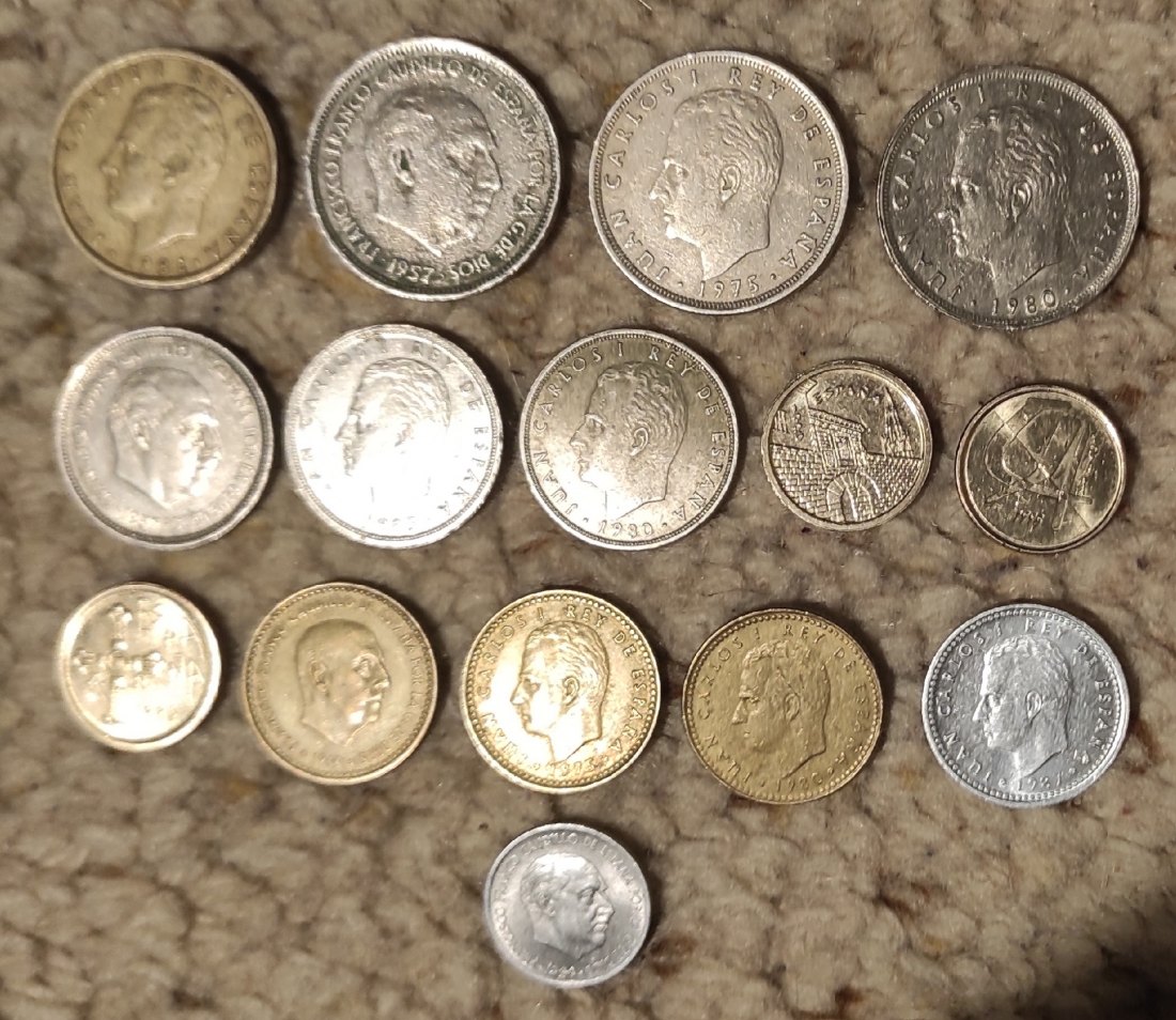  Set 7: 15 verschiedene Münzen aus Spanien   