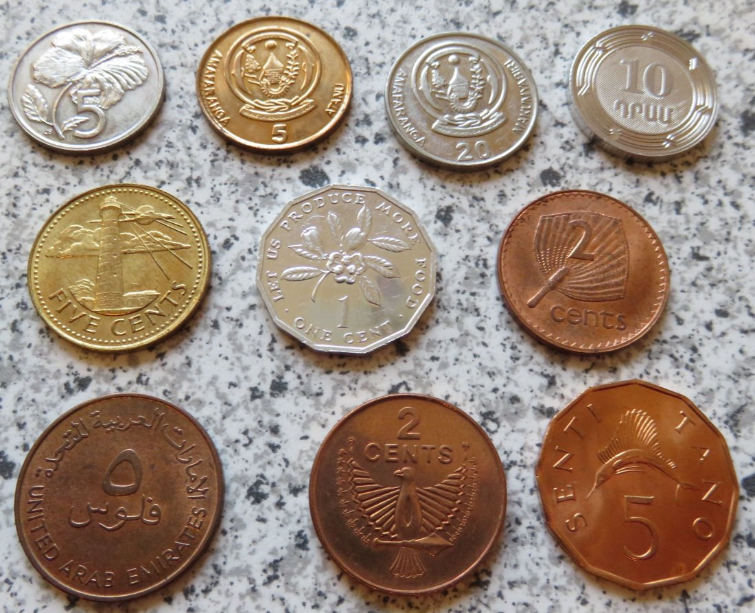  10 Kleinmünzen, international   