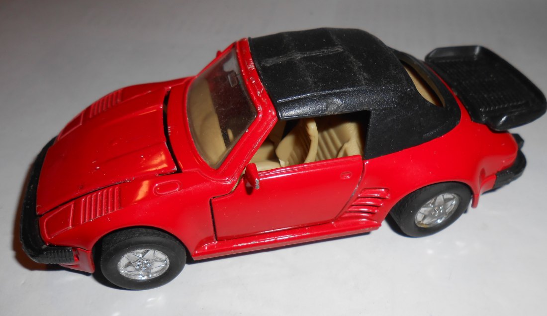  Modellautos Sportwagen Porsche 911 (6)   