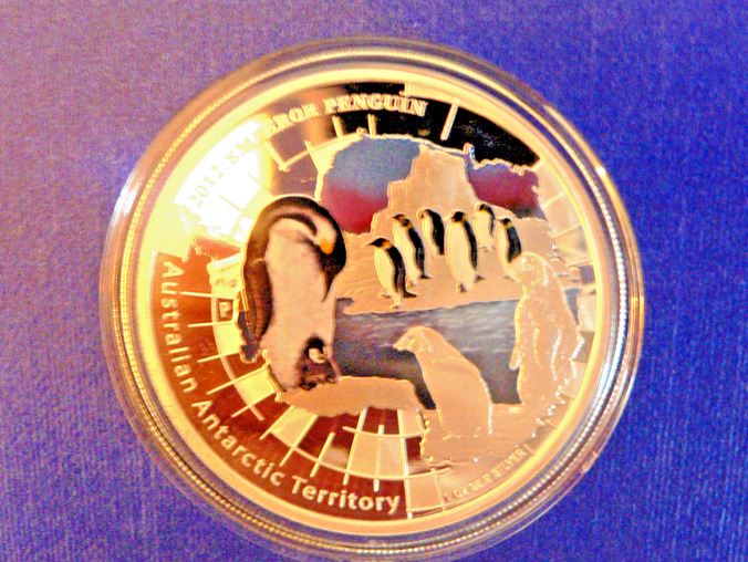- kirofa - Australia 2012 - The Perth mint - 1 oz Silver 999 “Emperor Penguin”. Proof.