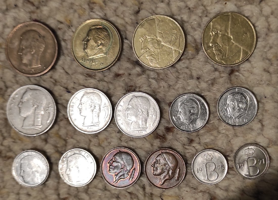  Set 1: Belgien 15 verschiedene Münzen   