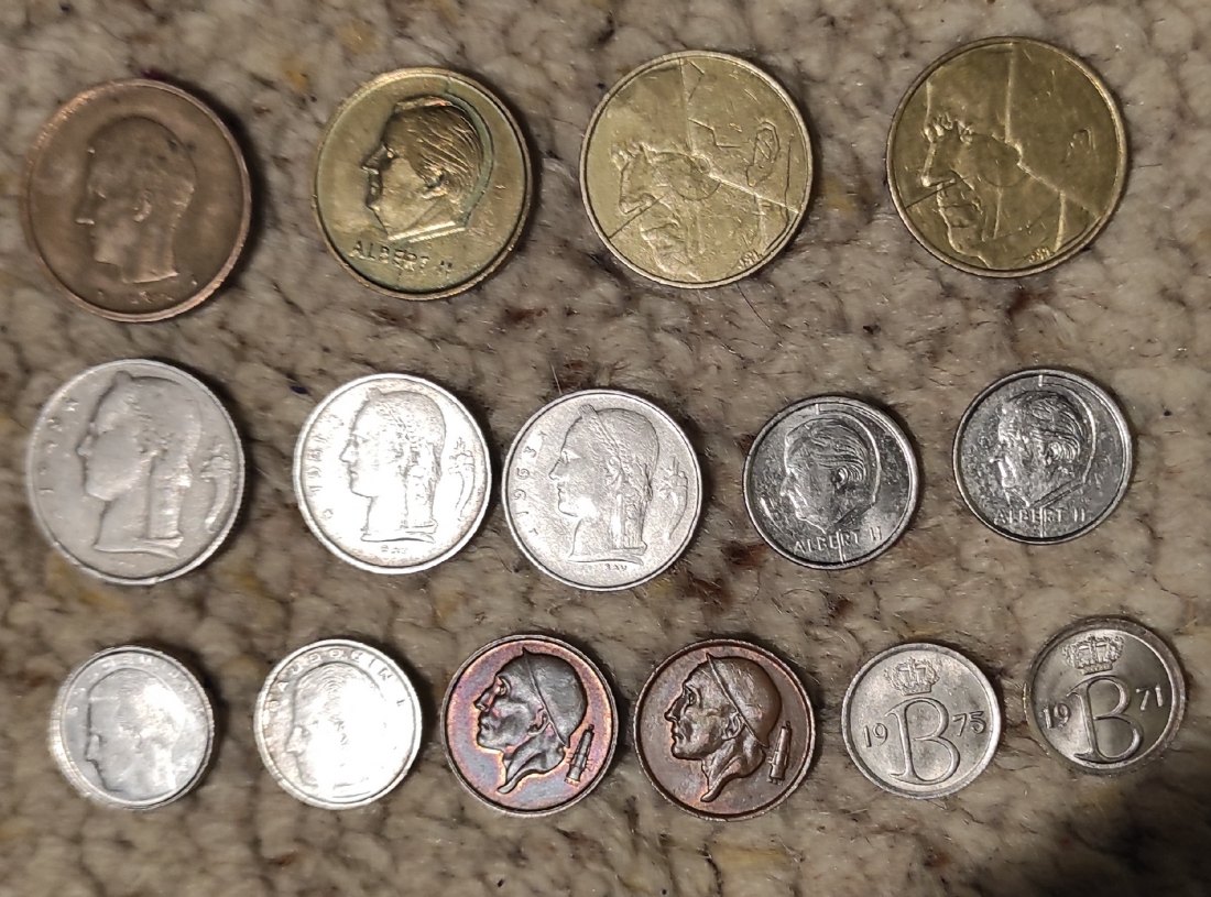  Set 1: Belgien 15 verschiedene Münzen   