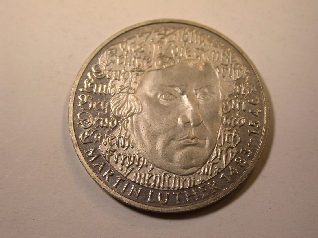  J09 BRD  5 Mark Martin Luther 1983 in f.ST/ST Erstabschlag     Originalbilder   