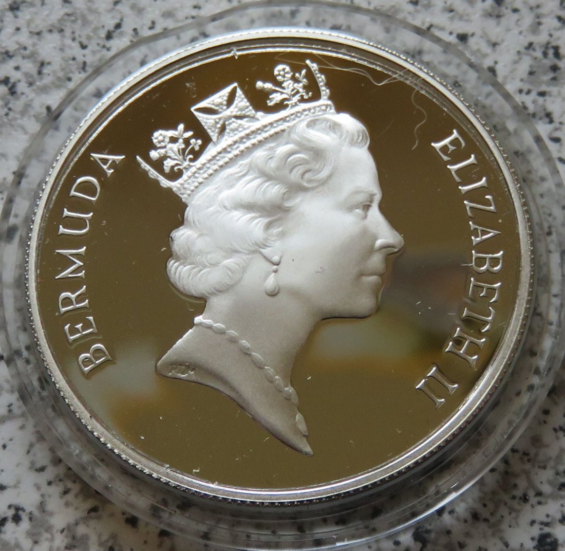  Bermuda 1 Dollar 1986   