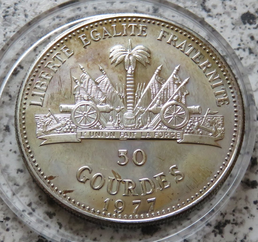  Haiti 50 Gourdes 1977, deutliche Anlaufspuren   