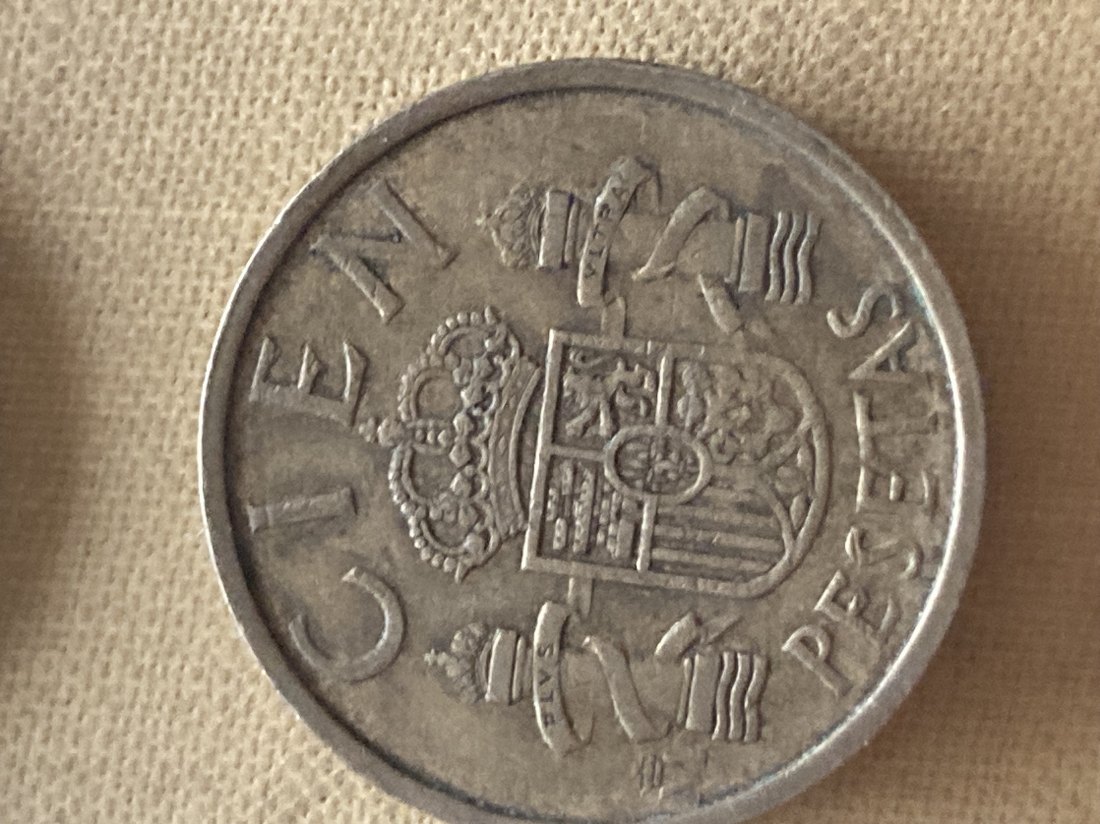 Münze Münzen Umlaufmünze Spanien 100 Peseta 1984