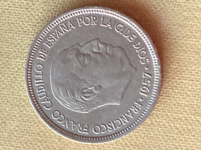  Münze Münzen Umlaufmünze Spanien 5 Pesetas 1957 im Stern 73   