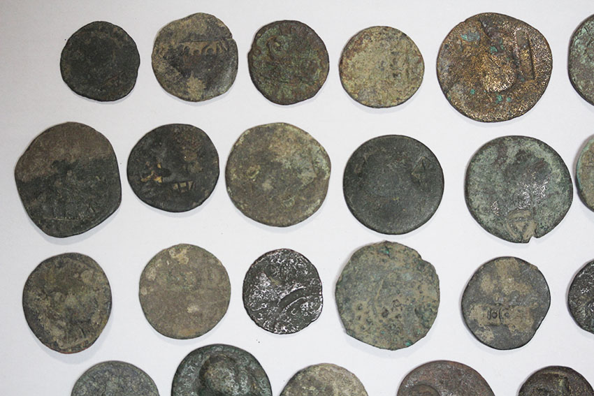  Konvolut: Antike Münzen mit Gegenstempel - 30 Stück.   