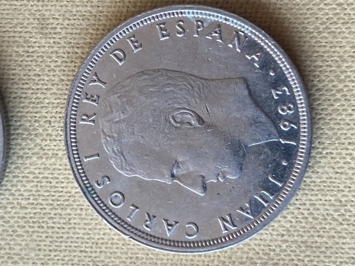  Münzen Münze Umlaufmünze Spanien 5 Pesetas 1983   