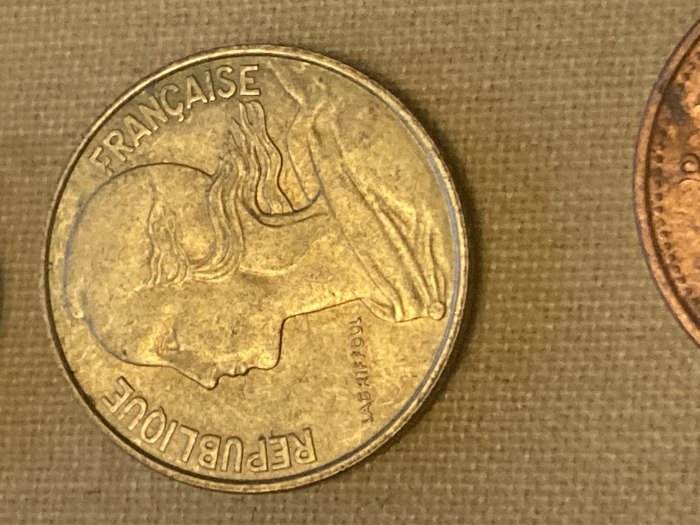  Münze Münzen Umlaufmünze Frankreich 10 Centimes 1990   