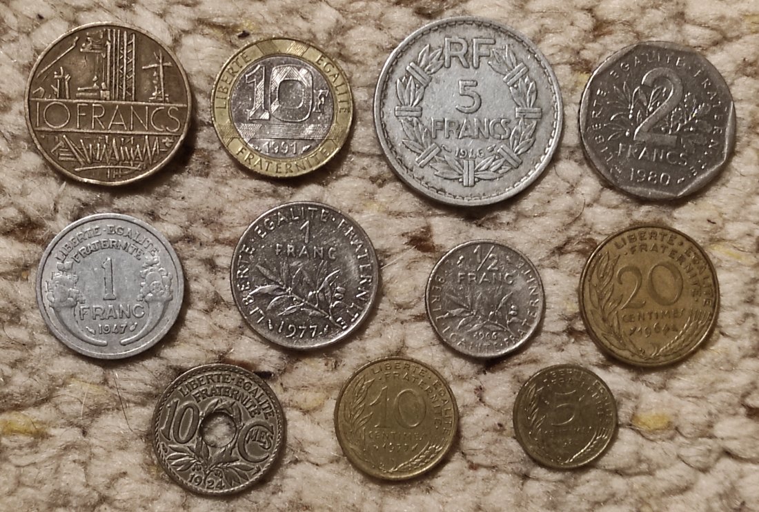  Set 5: Frankreich 11 verschiedene Münzen   