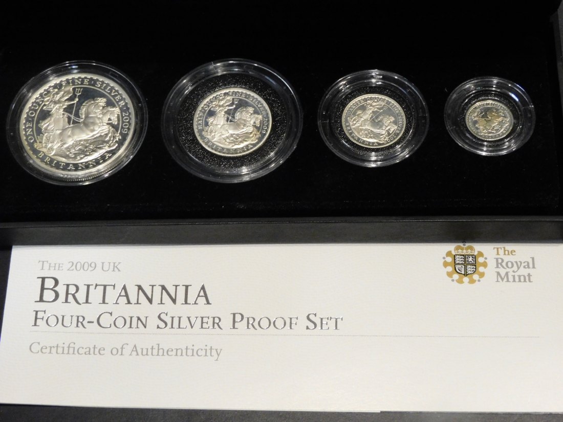  UNITED KINGDOM BRITANNIA PROOF SET.GRADE-PLEASE SEE PHOTOS.   
