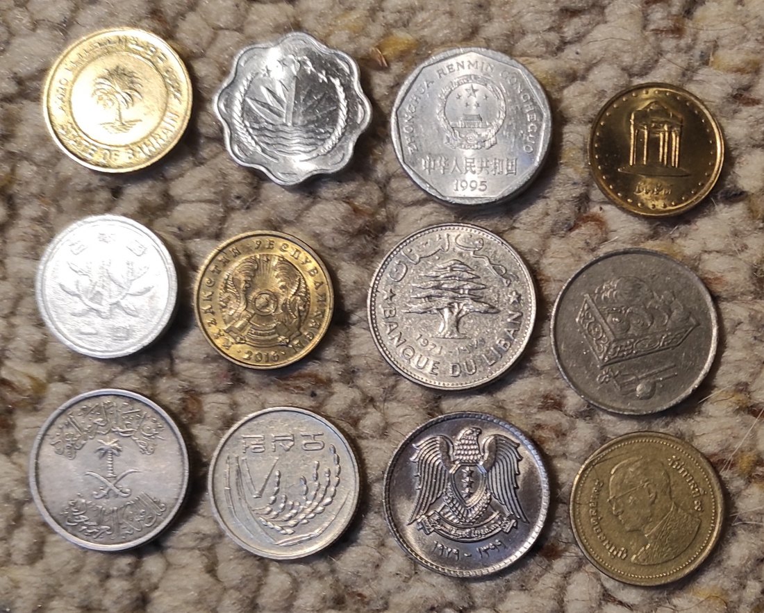  12 Münzen / 12 Länder Asien 2   