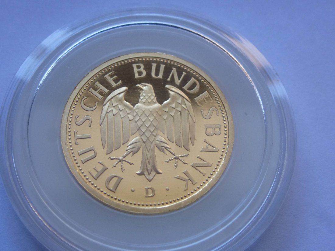  Original 1 DM GOLDMÜNZE 2001-D,12 g.Gold ,0.999 Feingehalt,in Kapsel   