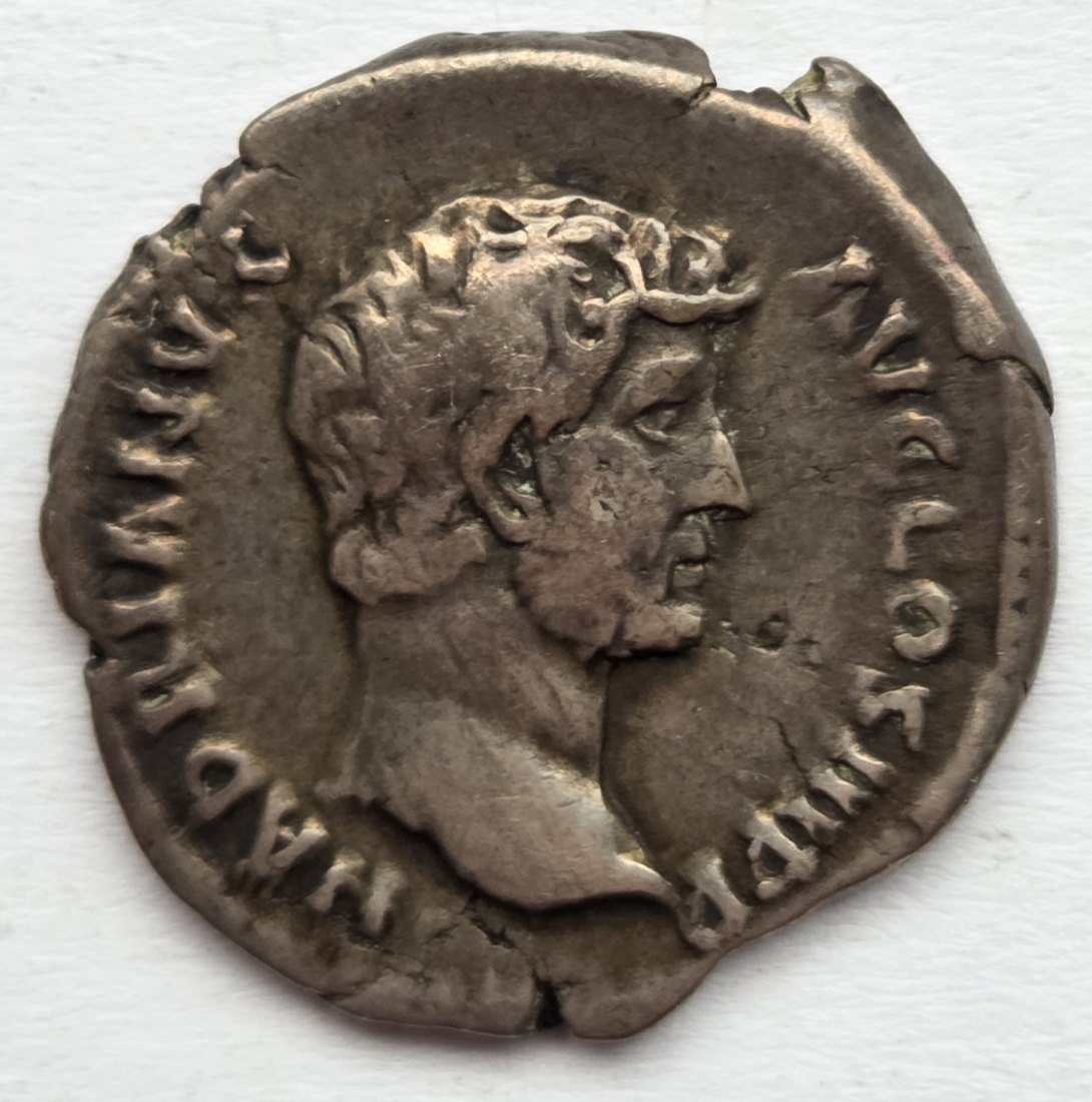  Römer: Denar Hadrian (117-138)   