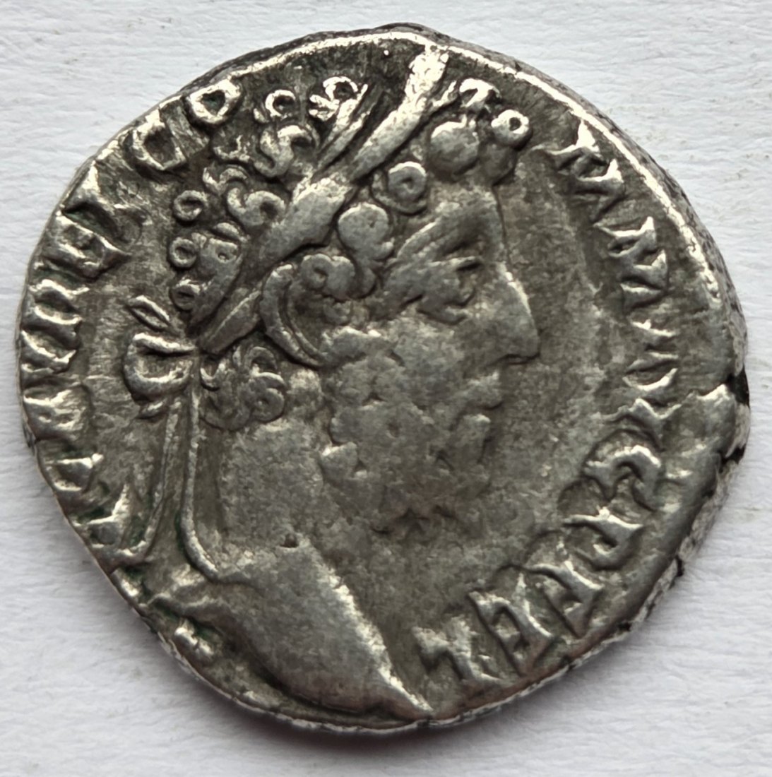  Römer: Denar Commodus (180-192)   