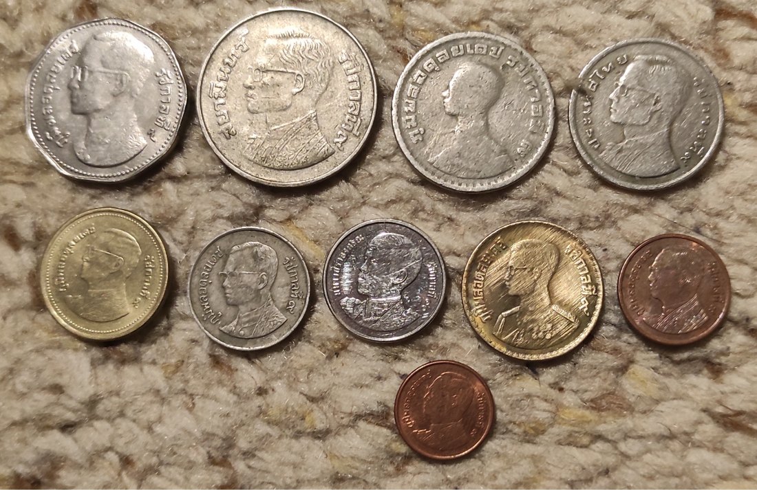  Set 014; Thailand Münzlot mit 10 verschiedenen Münzen   