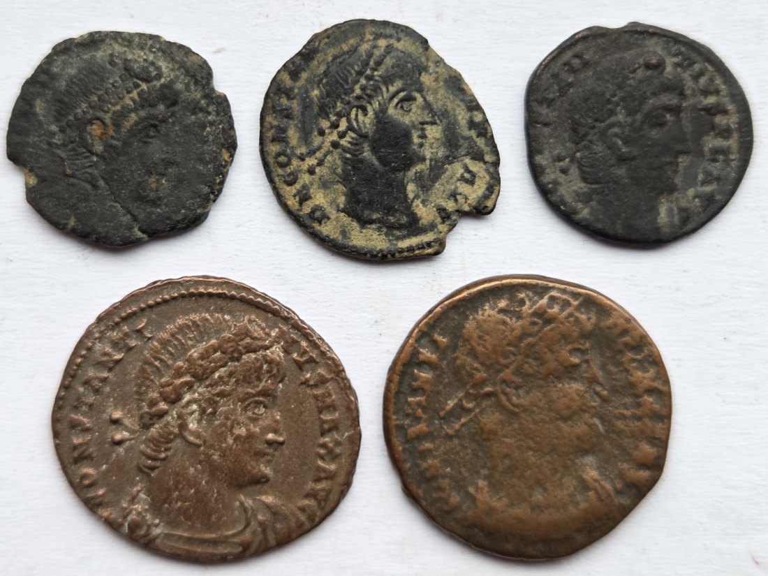  Römer: 5 Kupfer-Kleinmünzen   
