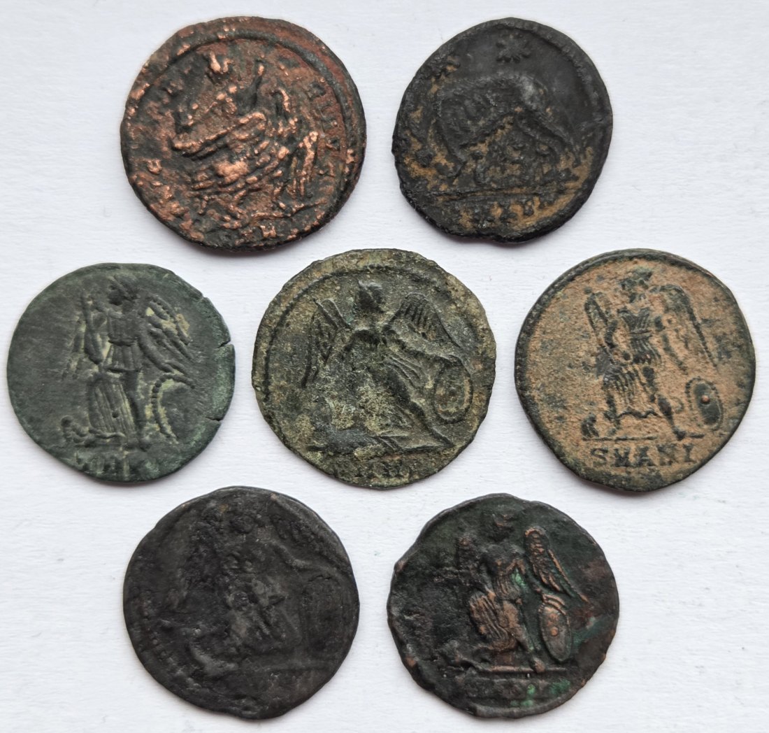  Römer: 7 Kupfer-Kleinmünzen   
