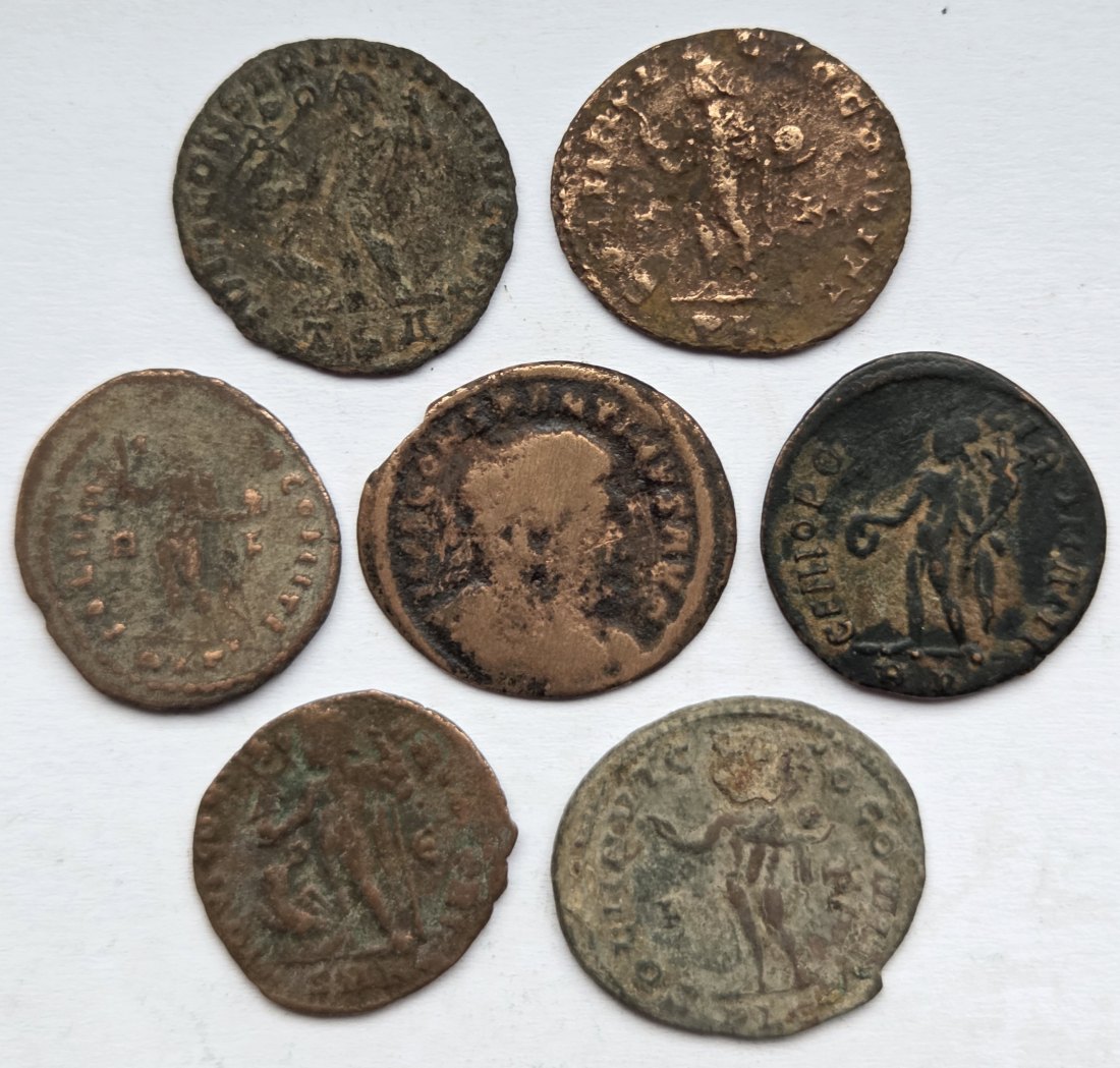  Römer: 7 Kupfer-Kleinmünzen   