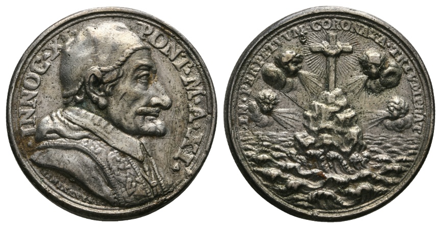  Medaille o.J.; Papst Innozenz XI.; Guß, versilbert, 22,81 g; Ø 35 mm   