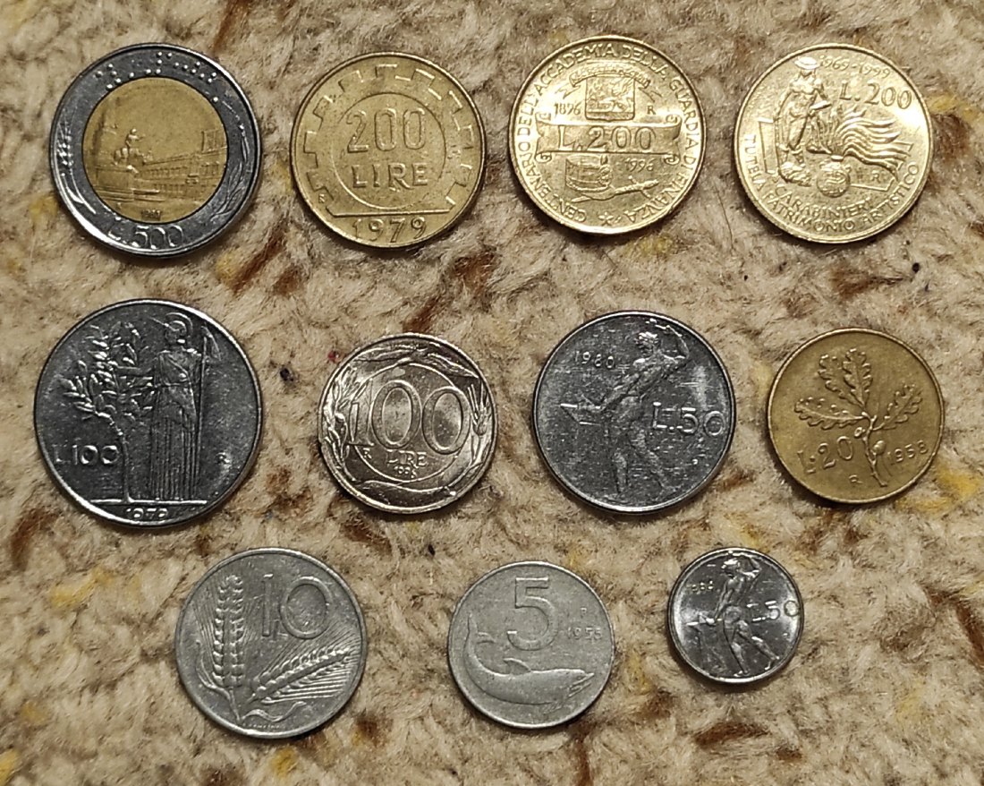  Set 22: Italien Münzlot 11 verschiedene Münzen   