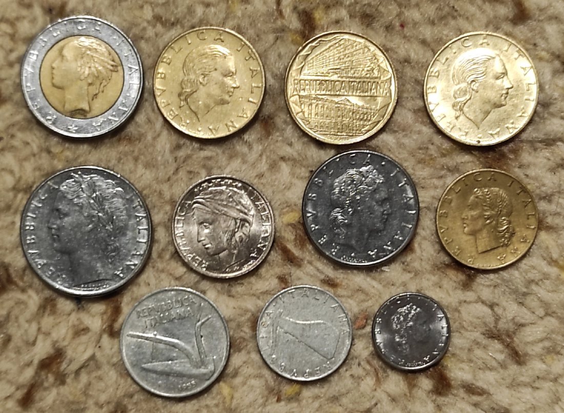  Set 22: Italien Münzlot 11 verschiedene Münzen   