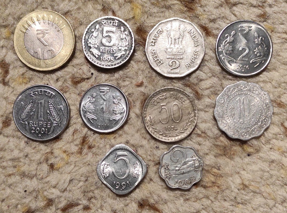  Set 024: Indien Münzlot mit 10 verschiedene Münzen   