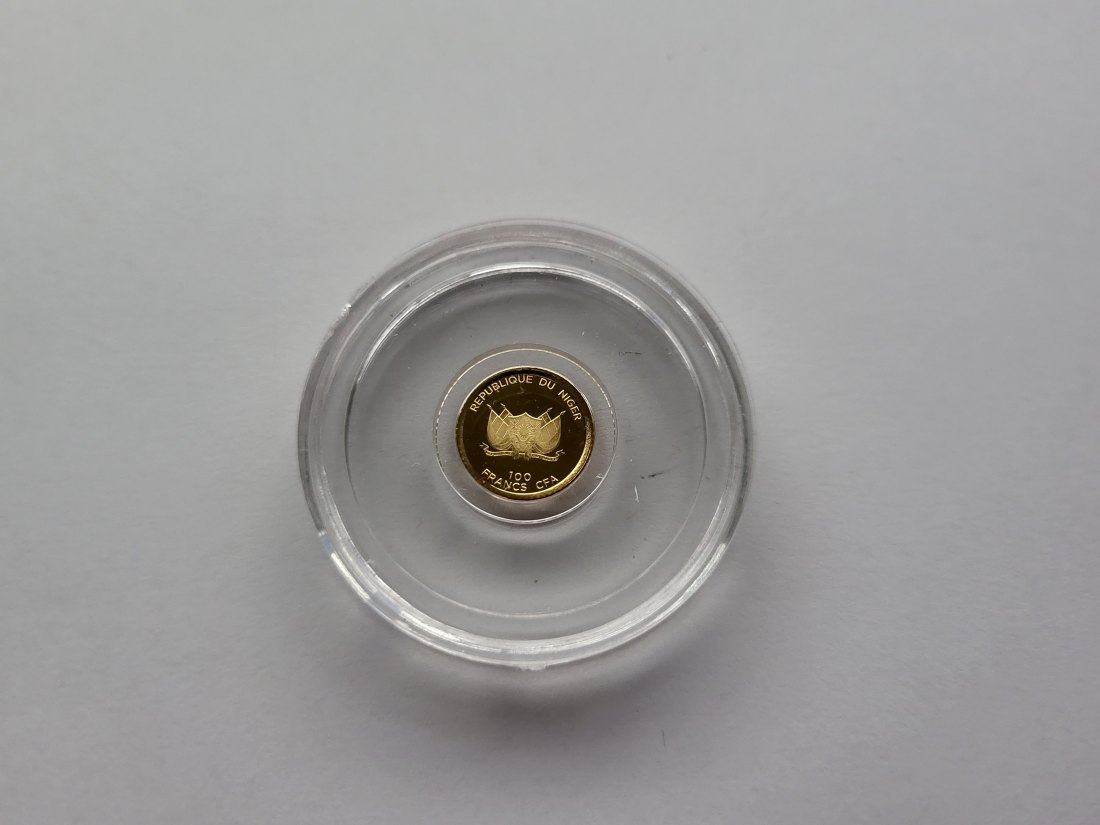  100 Francs 2016 Elefant Goldmünze 0,5g 9999 Republik Niger Spittalgold9800 (5525   