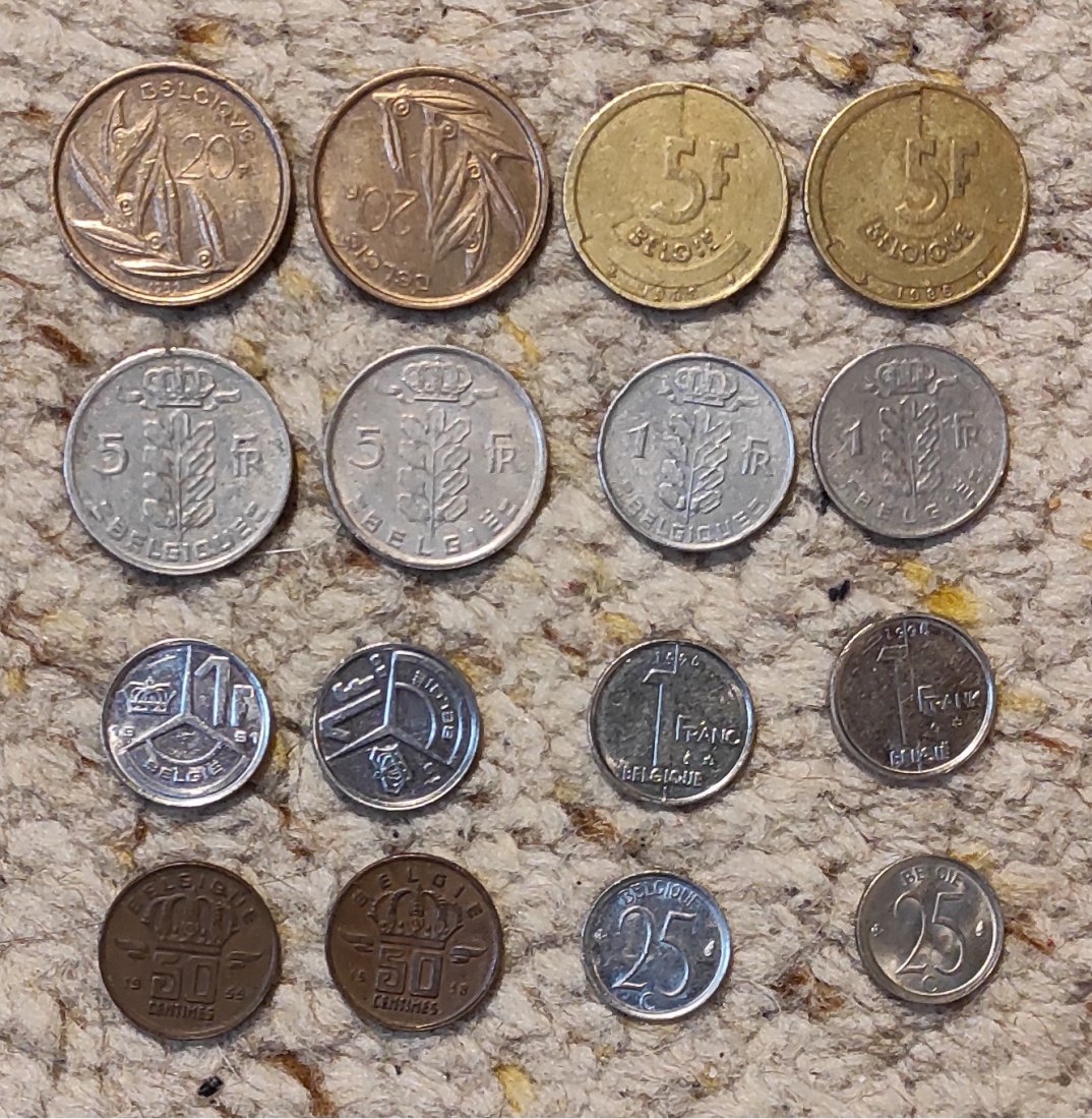  Set 012: Belgien Münzlot mit 16 verschiedenen Münzen   
