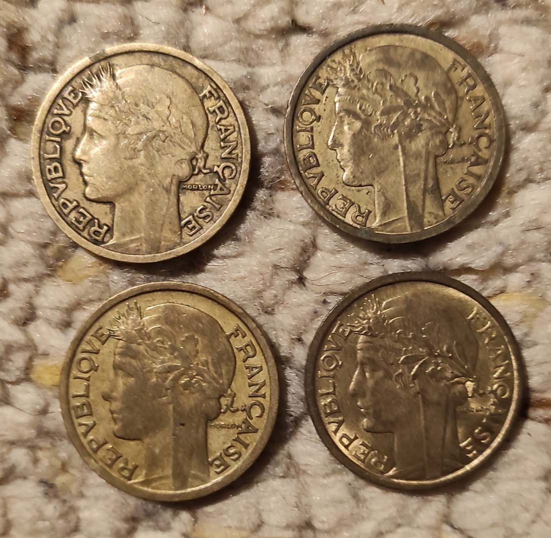  d024: Frankreich Lot mit 4 älteren 2 Franc Stücken 1934, 1936, 1938, 1941,   